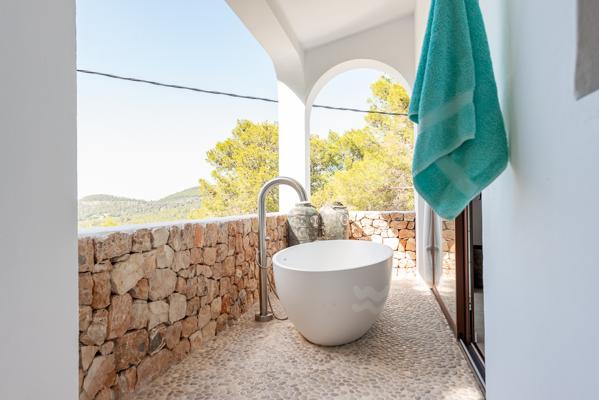 Meera, Cala Vadella 53