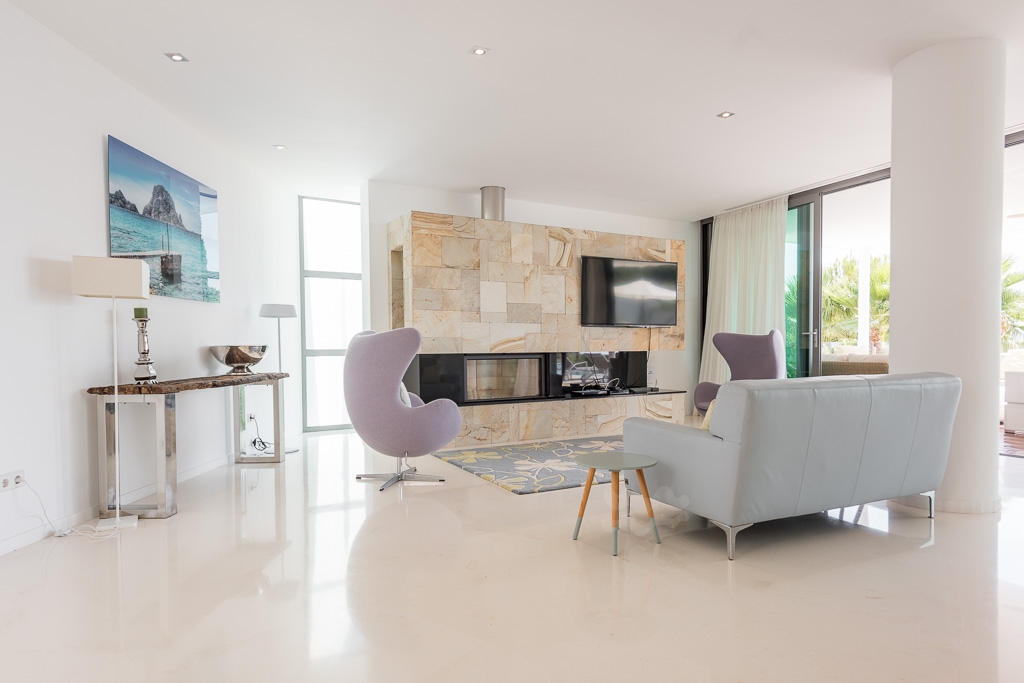 Joanna, Es Cubells 24