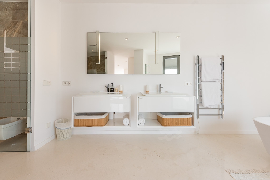 Joanna, Es Cubells 50