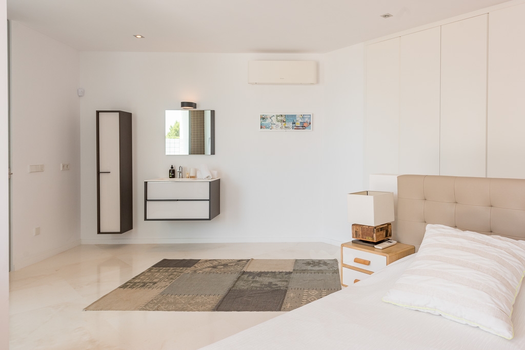 Joanna, Es Cubells 65