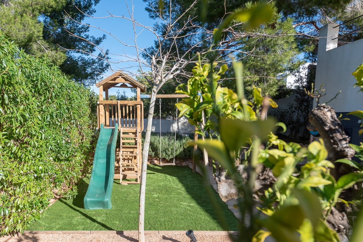 Sophia, Cala Tarida 77