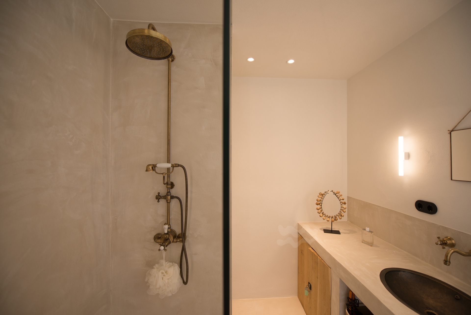 Sophia, Cala Tarida 45