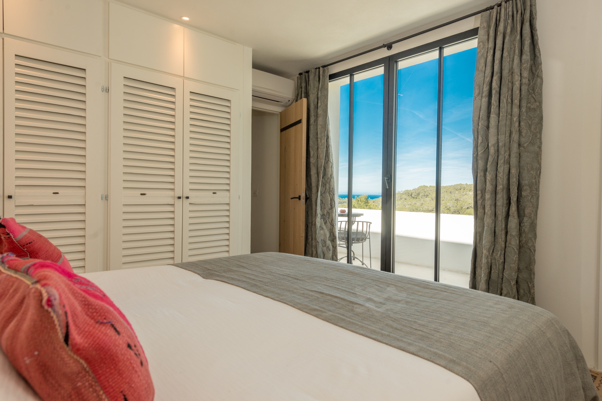 Sophia, Cala Tarida 47