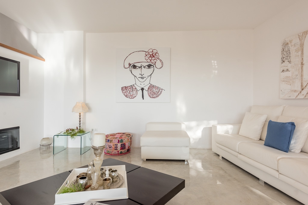 Lily, Cala Salada 16