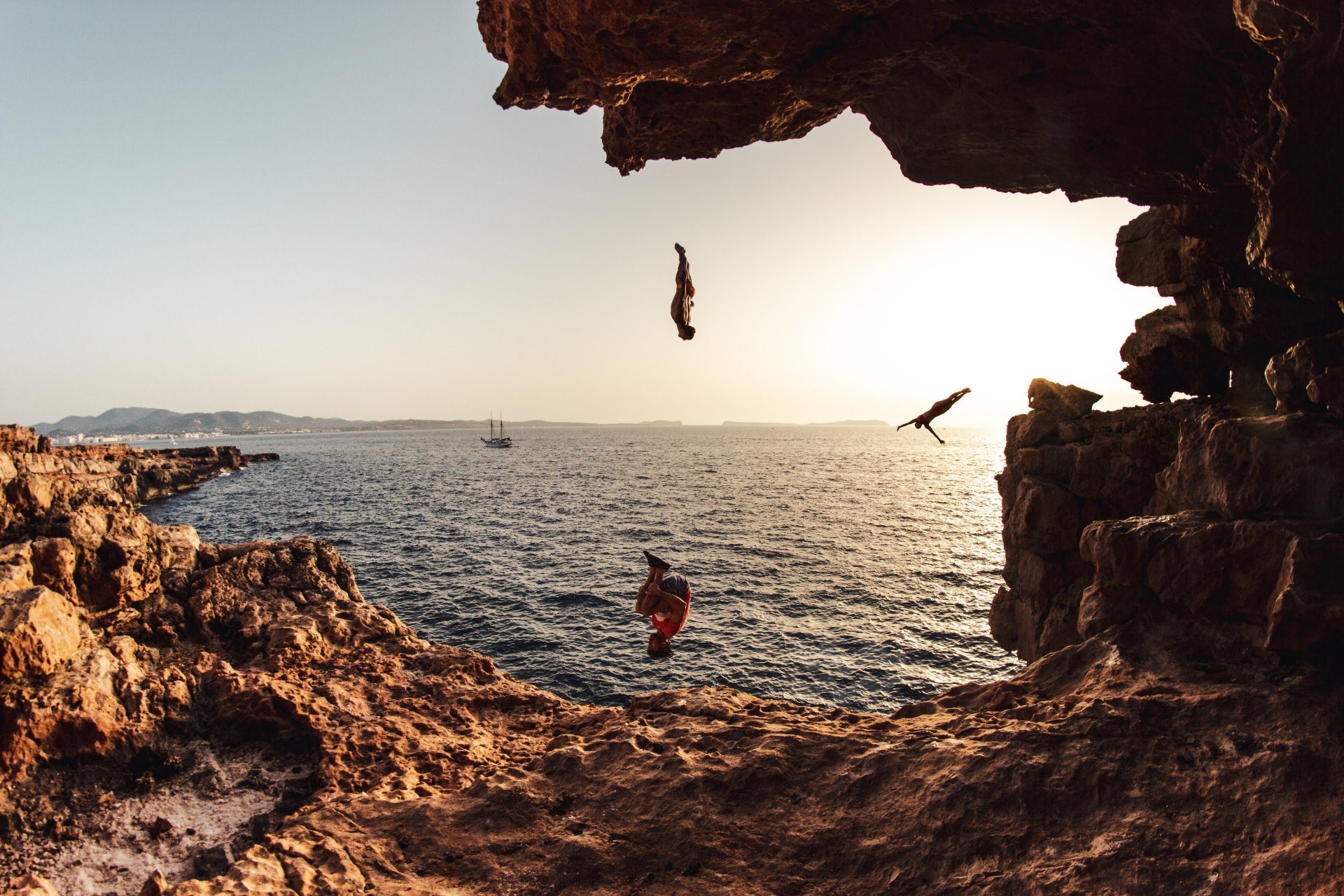 Cliff Diving 2
