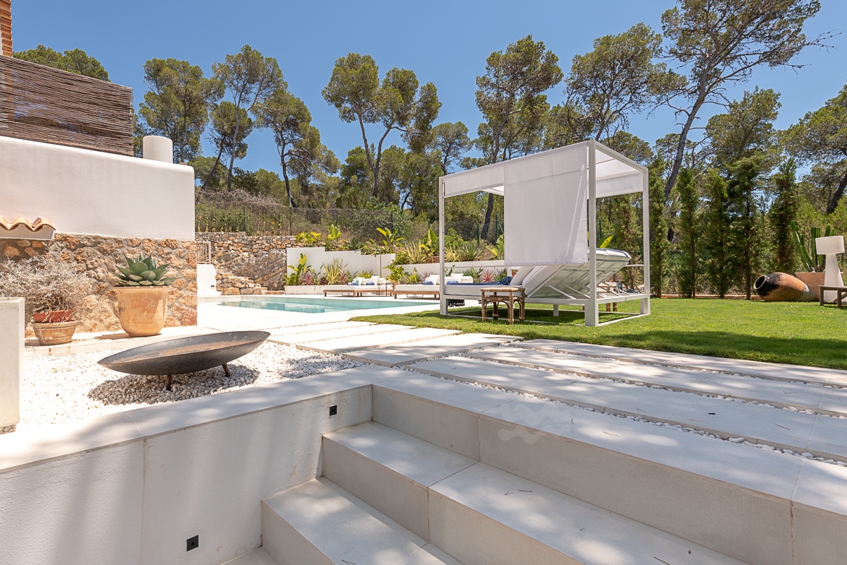 Blake, Can Furnet 124