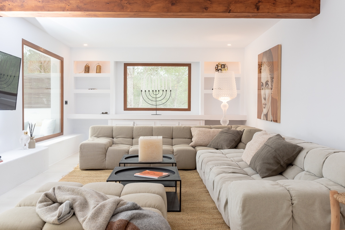 Blake, Can Furnet 34