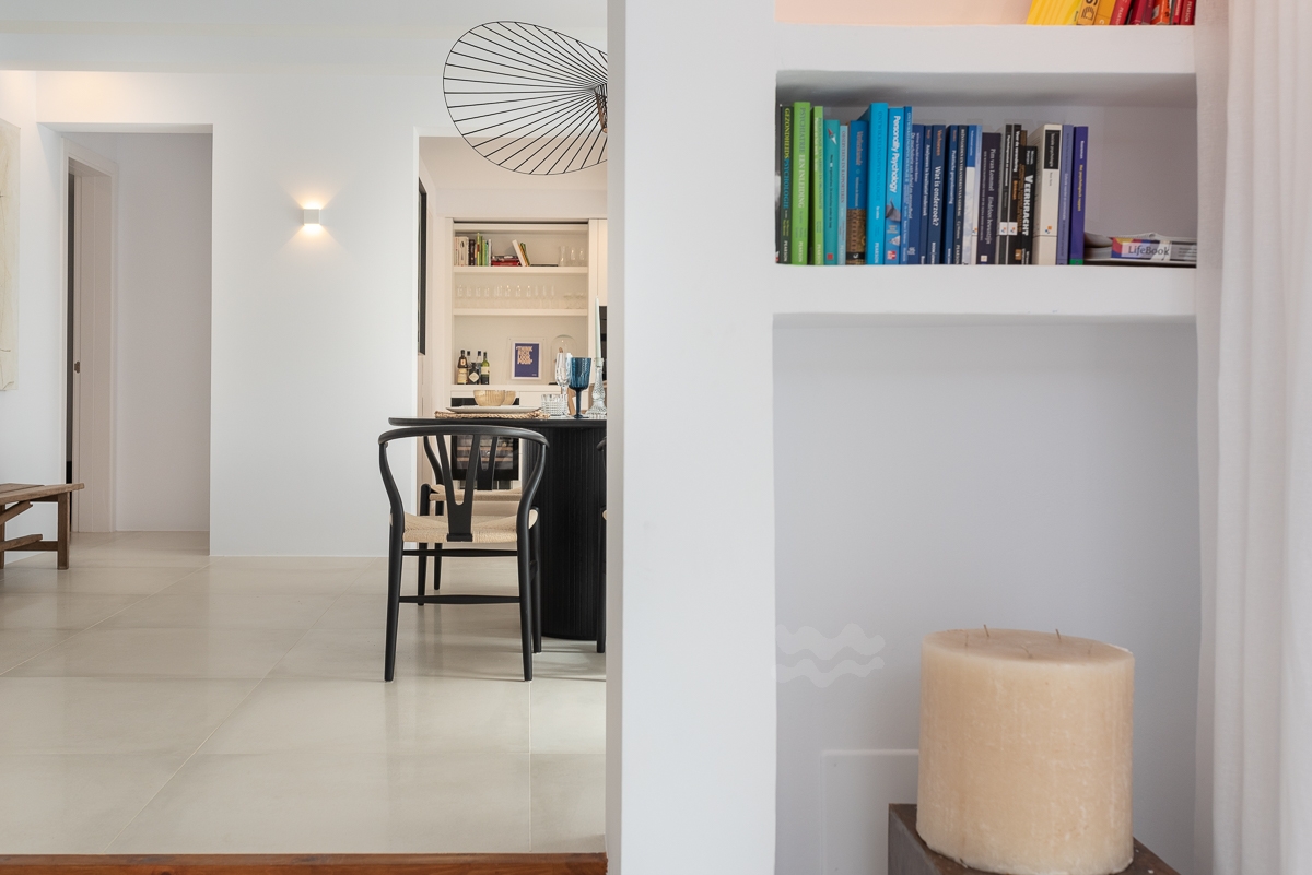 Blake, Can Furnet 32