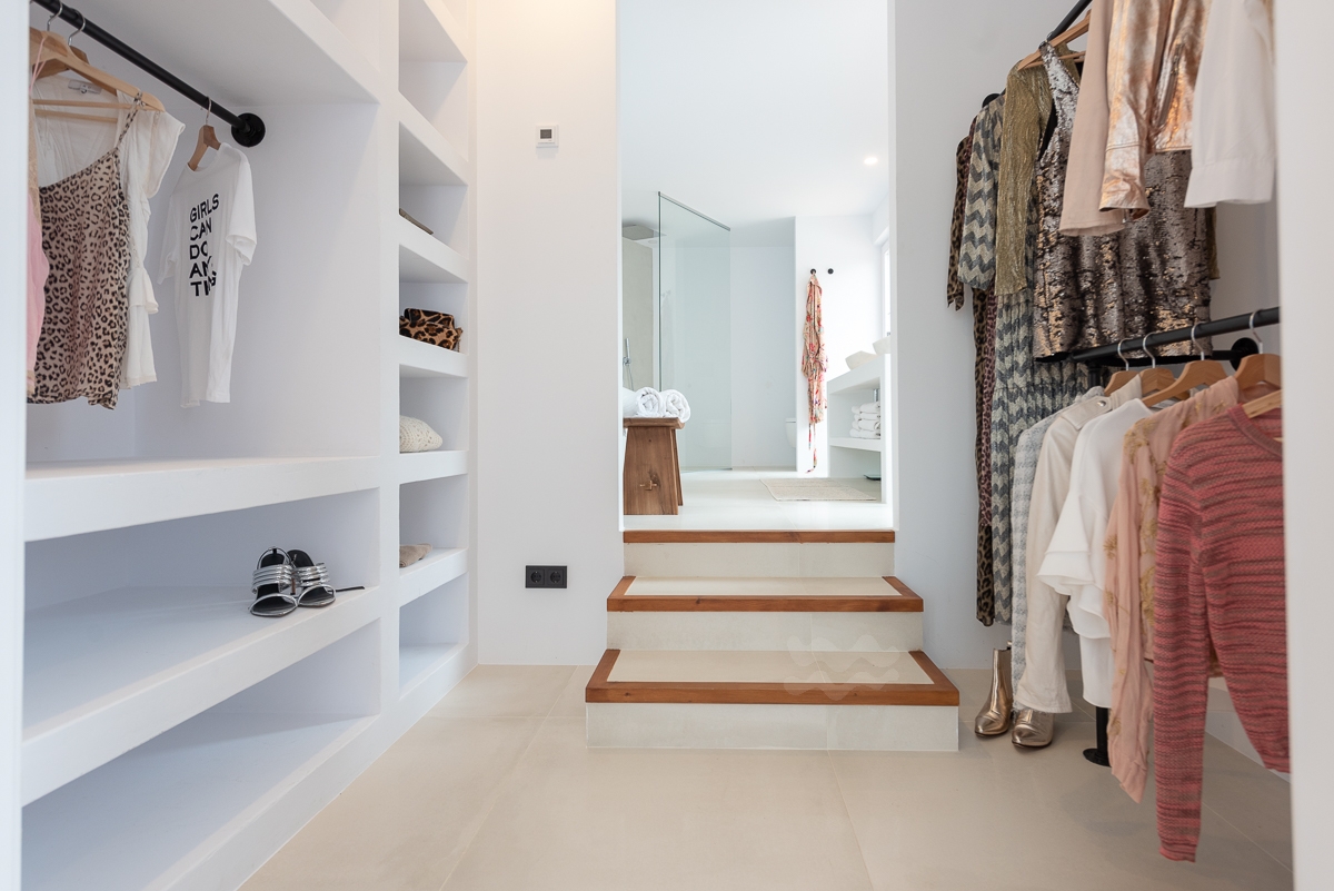 Blake, Can Furnet 59