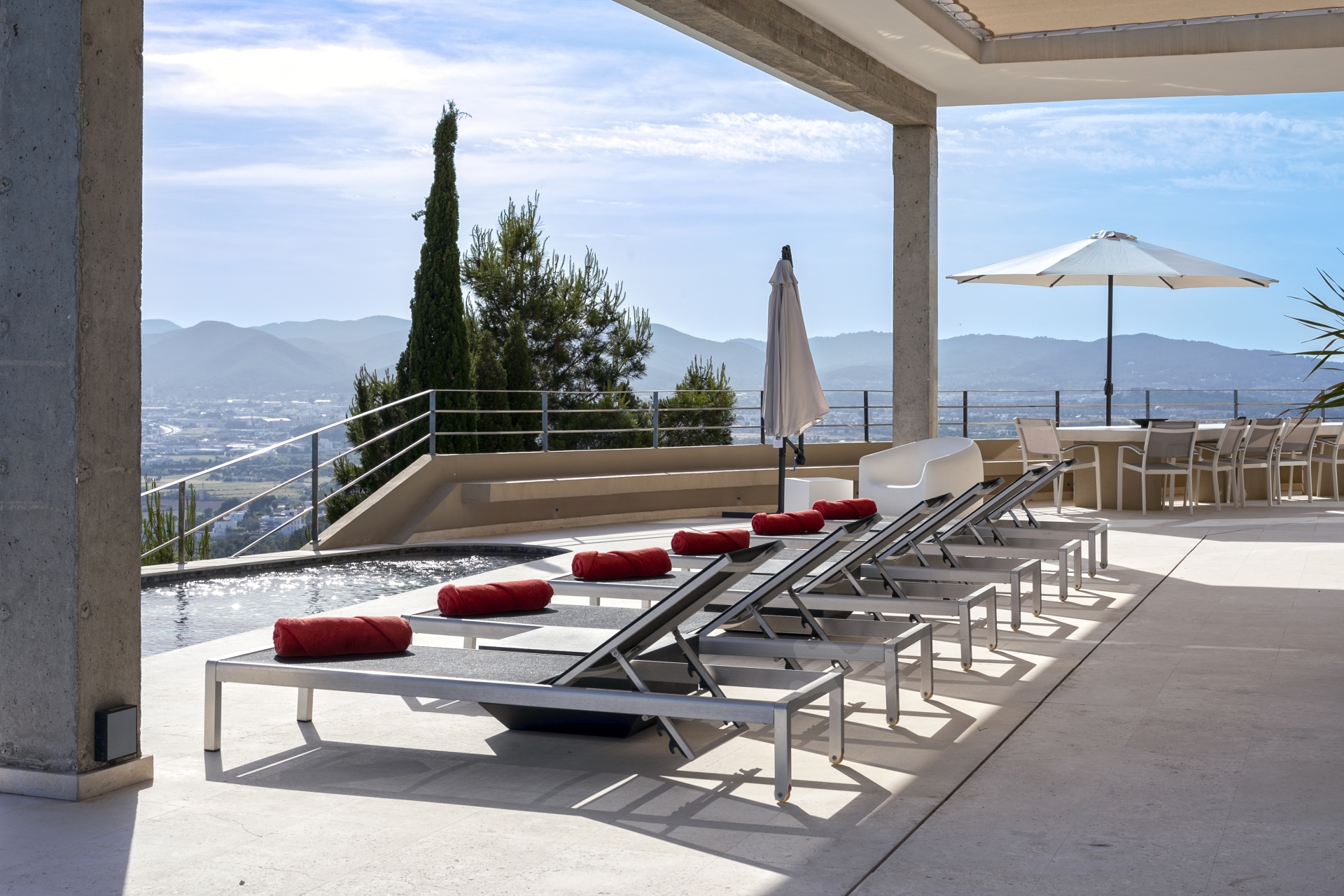 Rowan, Can Pep Simo 73