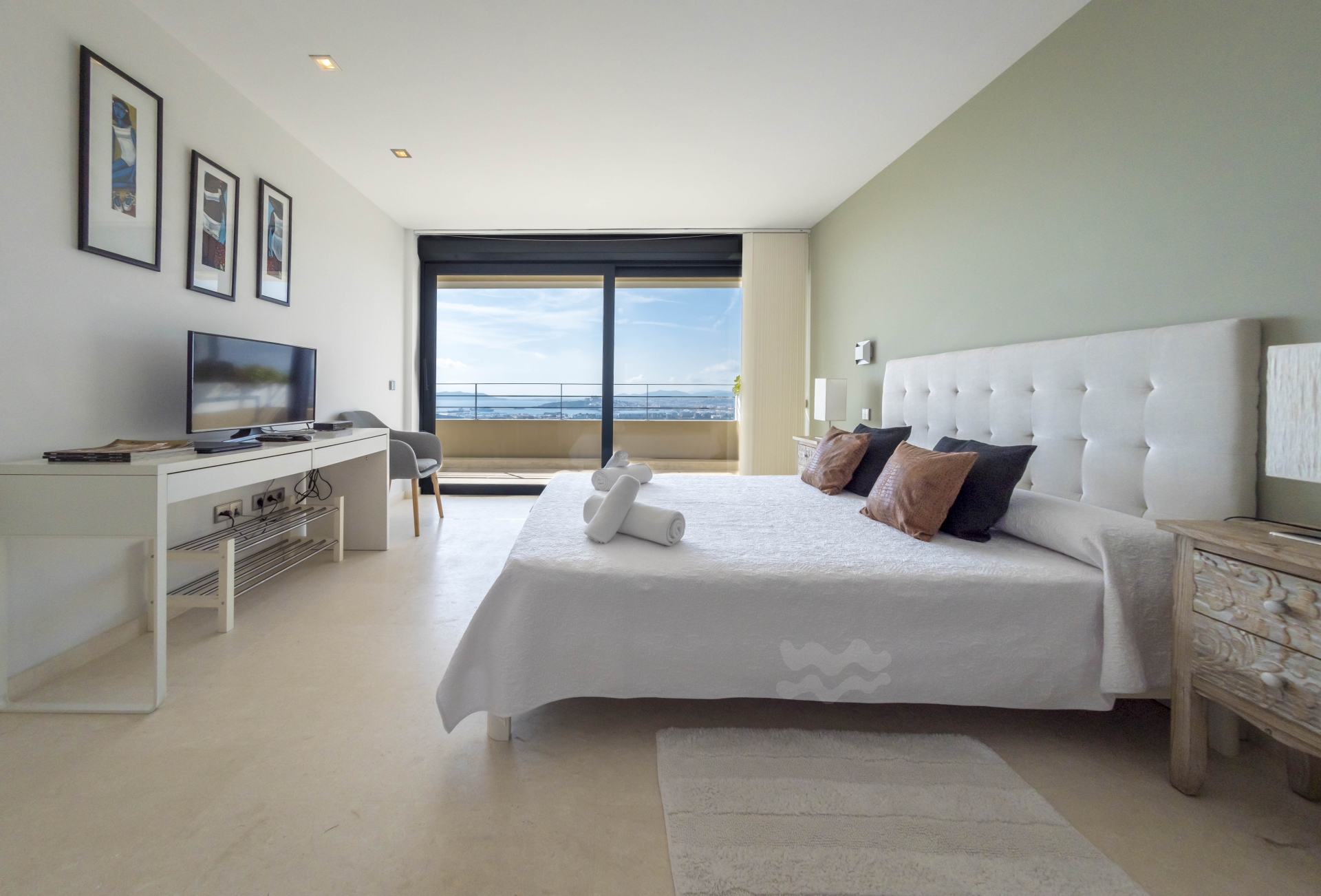 Rowan, Can Pep Simo 44