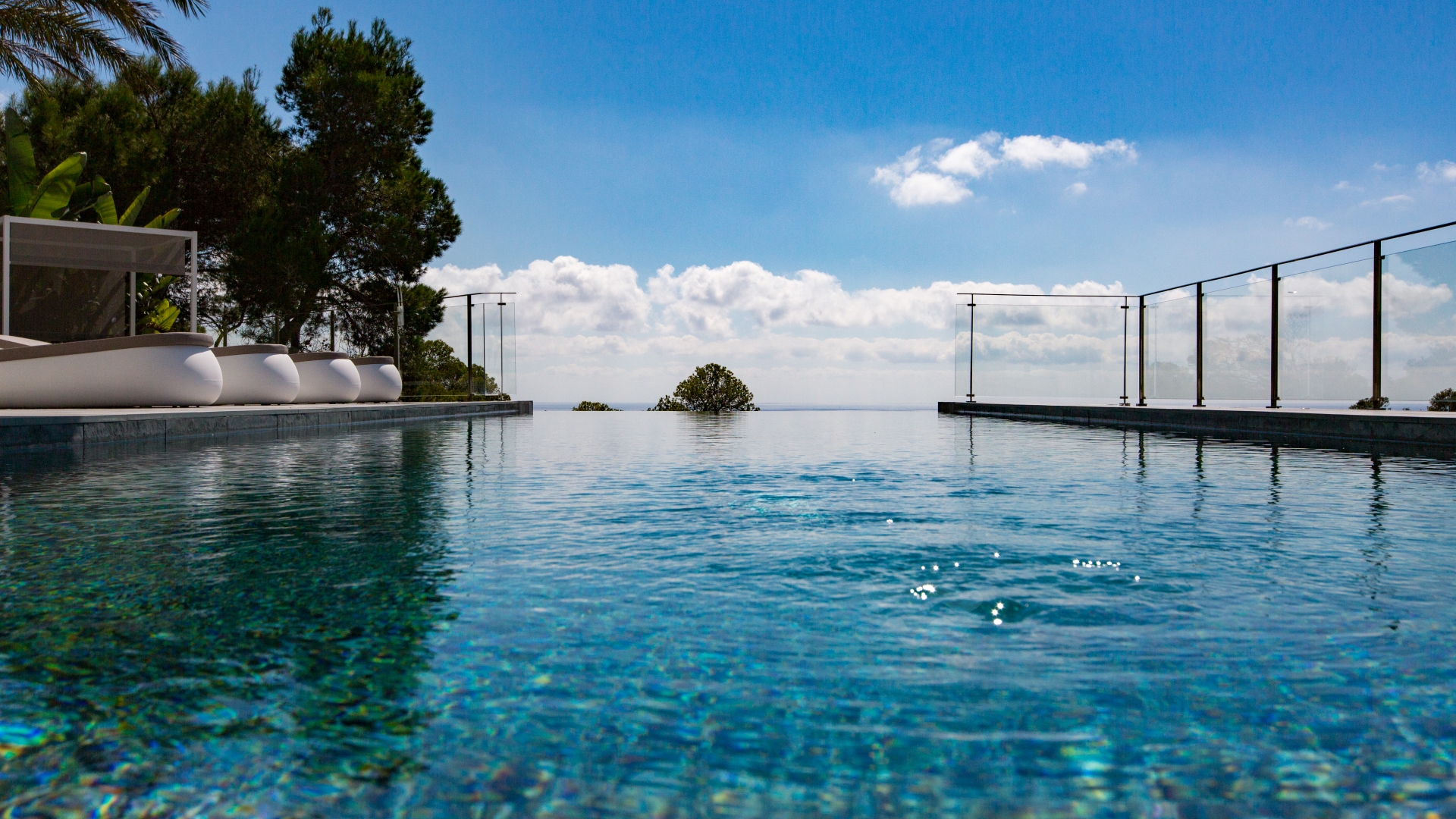 Nadine, Es Cubells 2