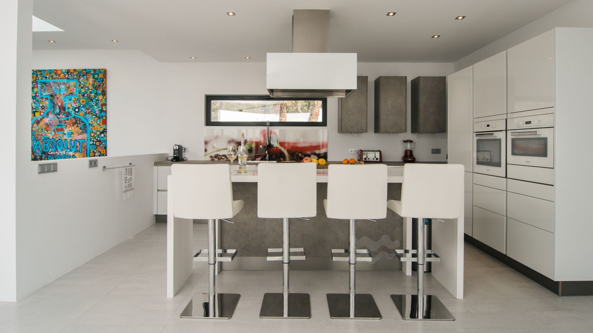 Nadine, Es Cubells 34