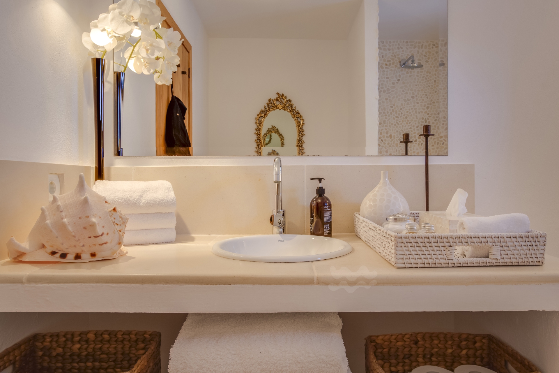 Elisa, Santa Gertrudis 51