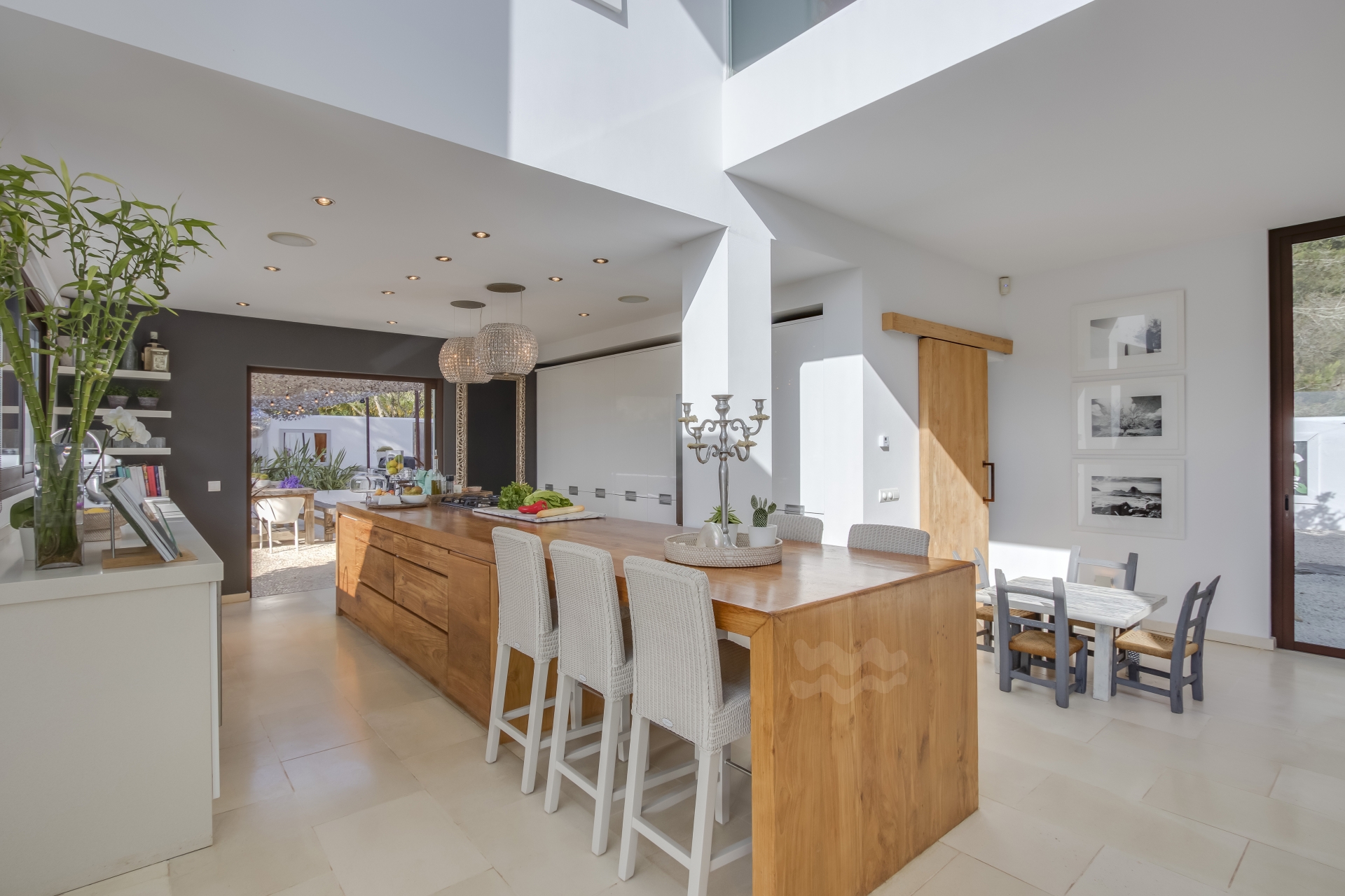 Elisa, Santa Gertrudis 23