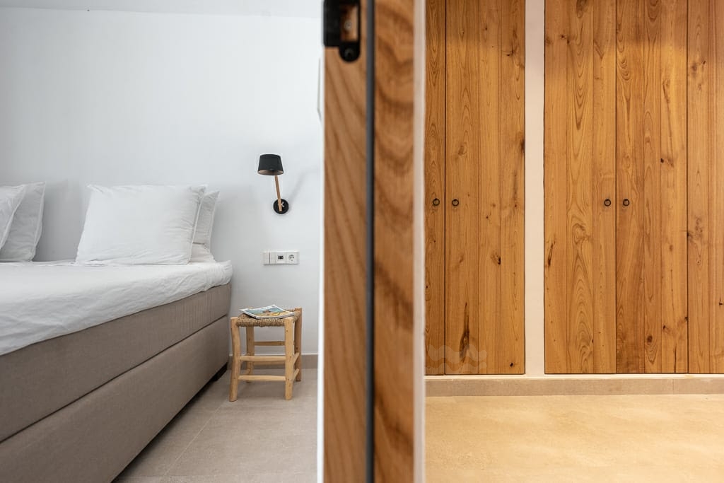 Lesley, Sa Carroca 87