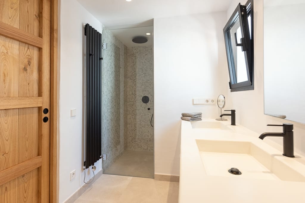 Lesley, Sa Carroca 90