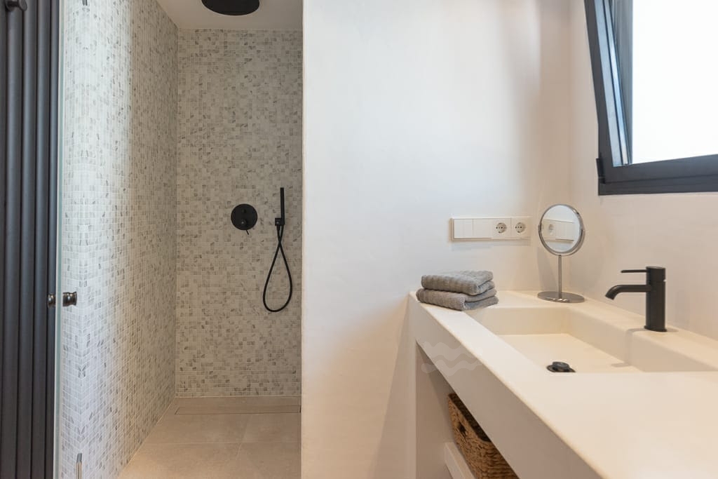 Lesley, Sa Carroca 92