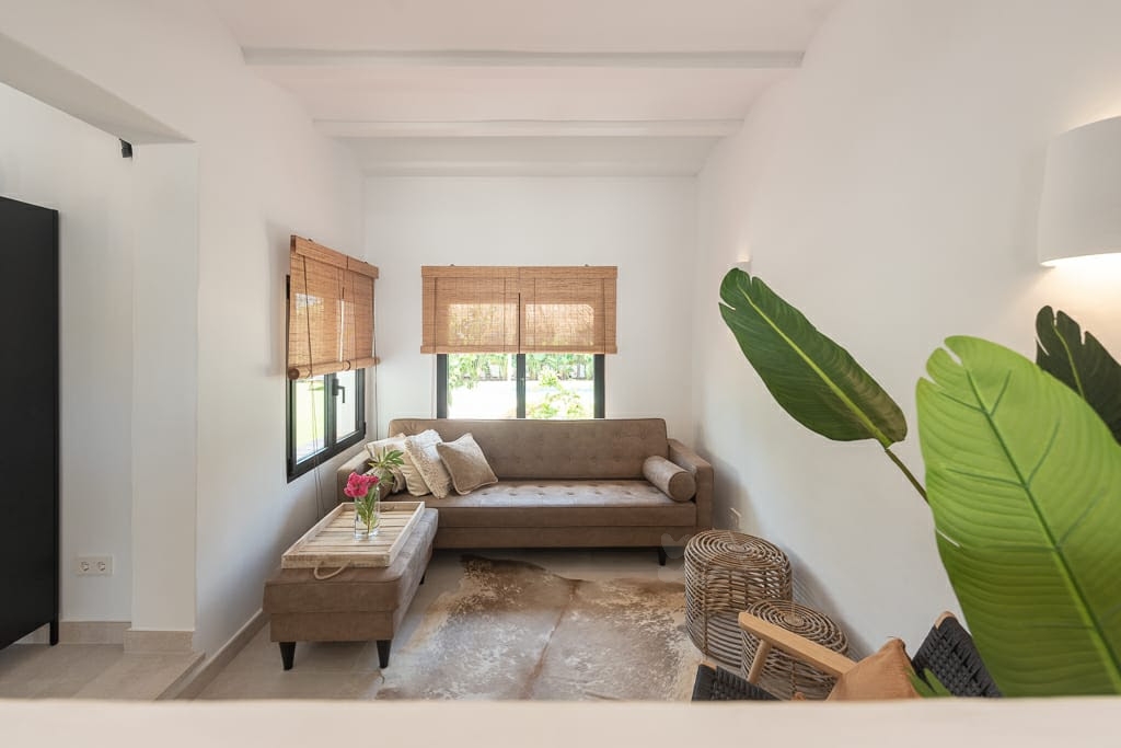 Lesley, Sa Carroca 44