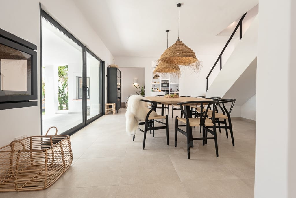 Lesley, Sa Carroca 32