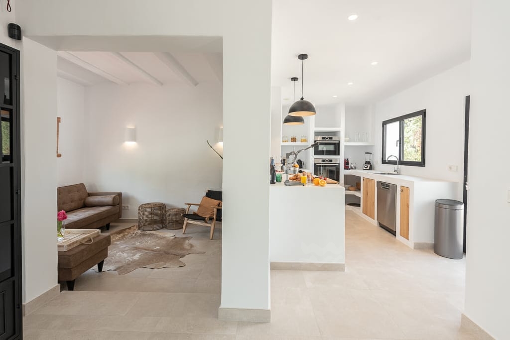 Lesley, Sa Carroca 43