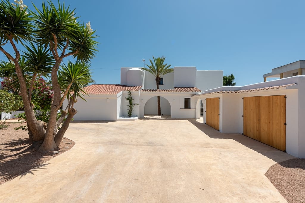 Lesley, Sa Carroca 104