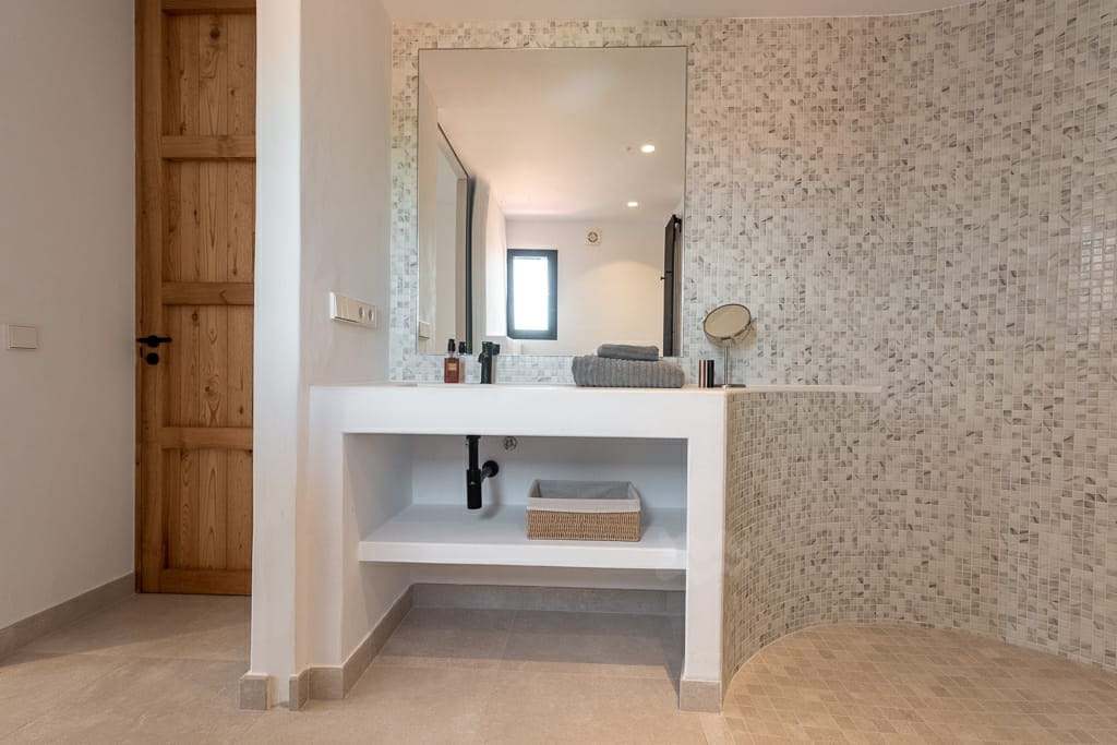 Lesley, Sa Carroca 62