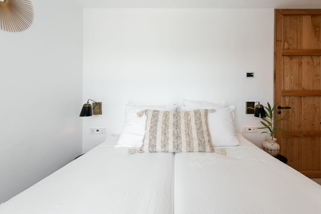 Lesley, Sa Carroca 66