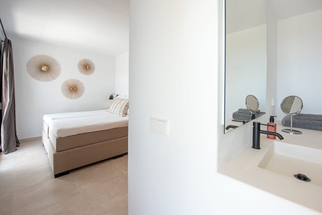 Lesley, Sa Carroca 68