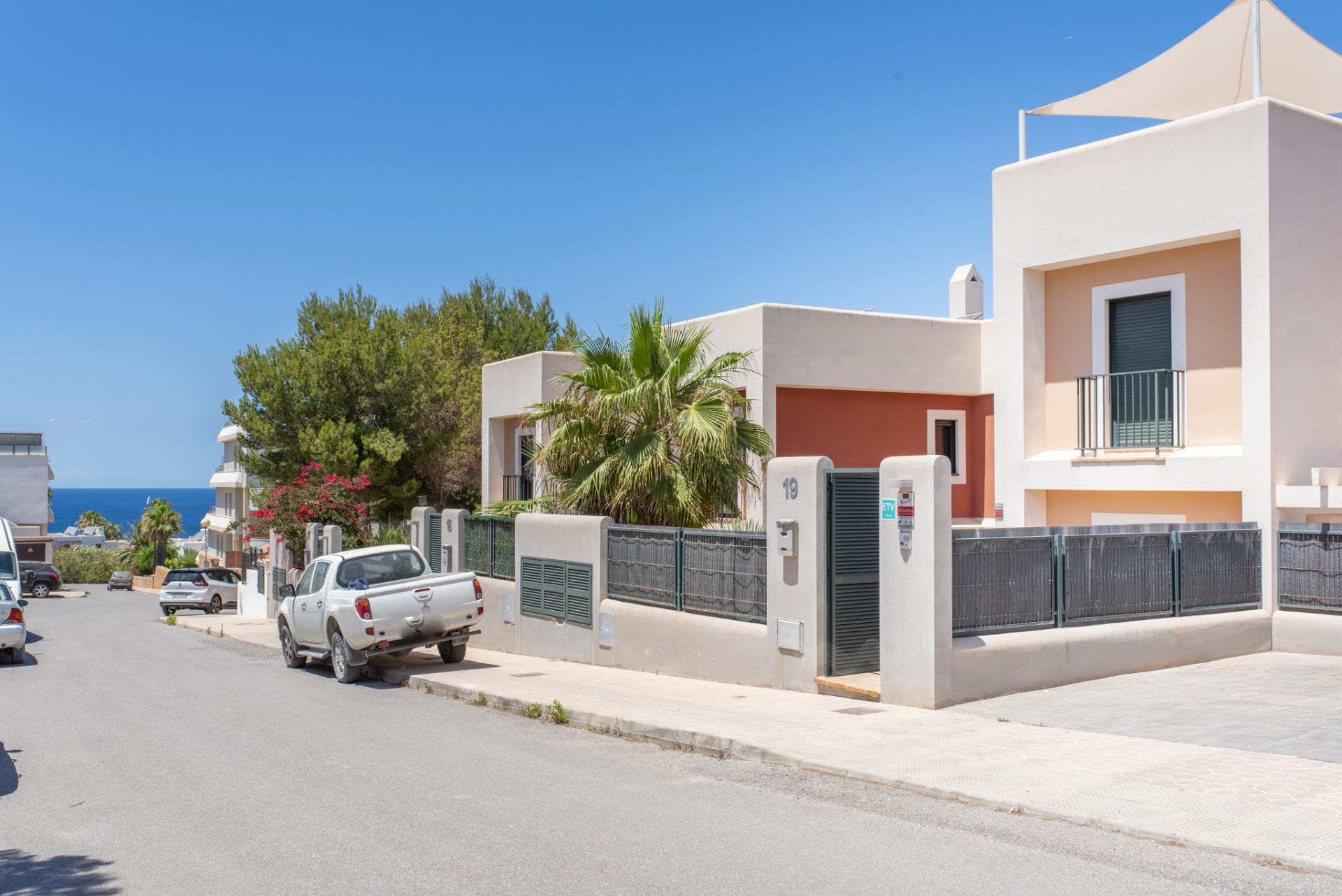 Nienke, Cala Tarida 58