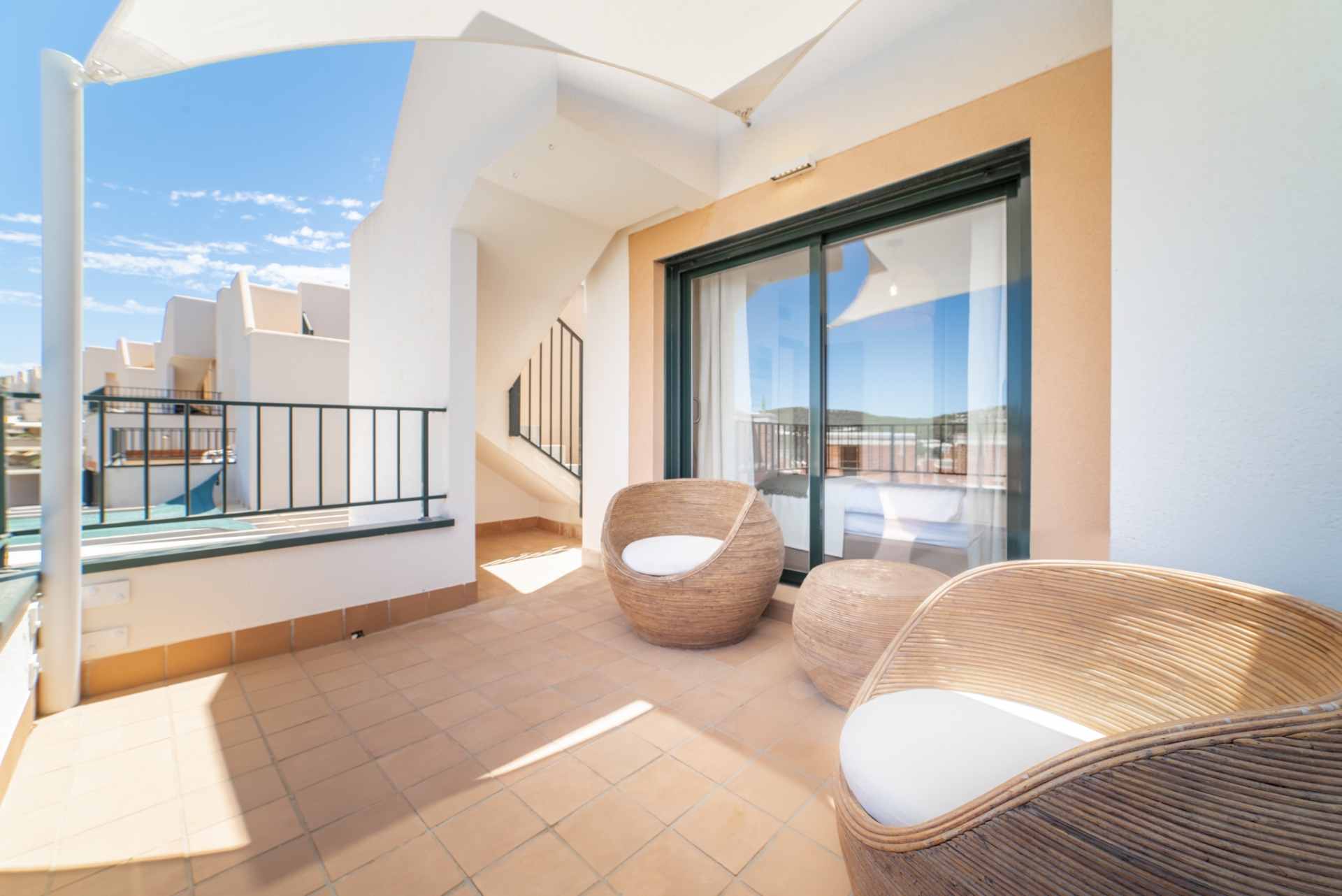 Nienke, Cala Tarida 42