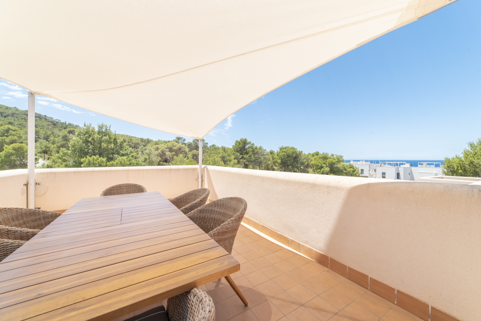 Nienke, Cala Tarida 48