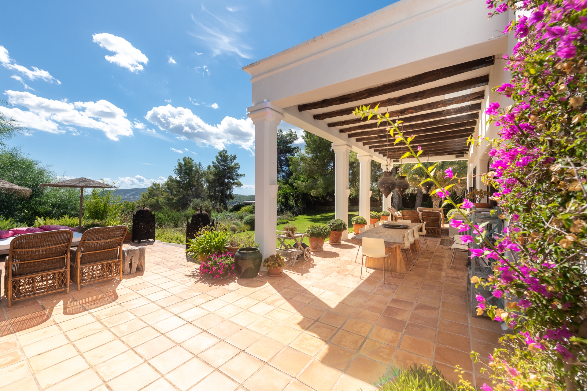 Nuria, Santa Gertrudis 5