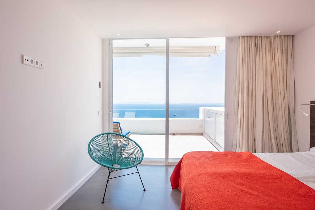 Audrey, Roca Llisa 45