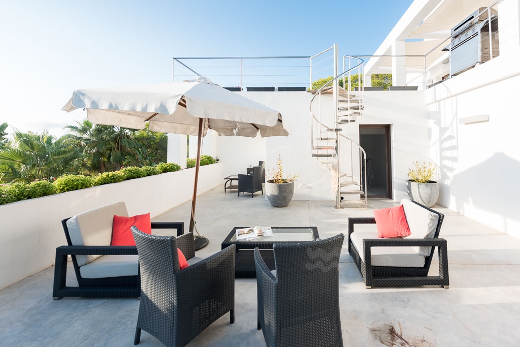 Lily, Cala Salada 38