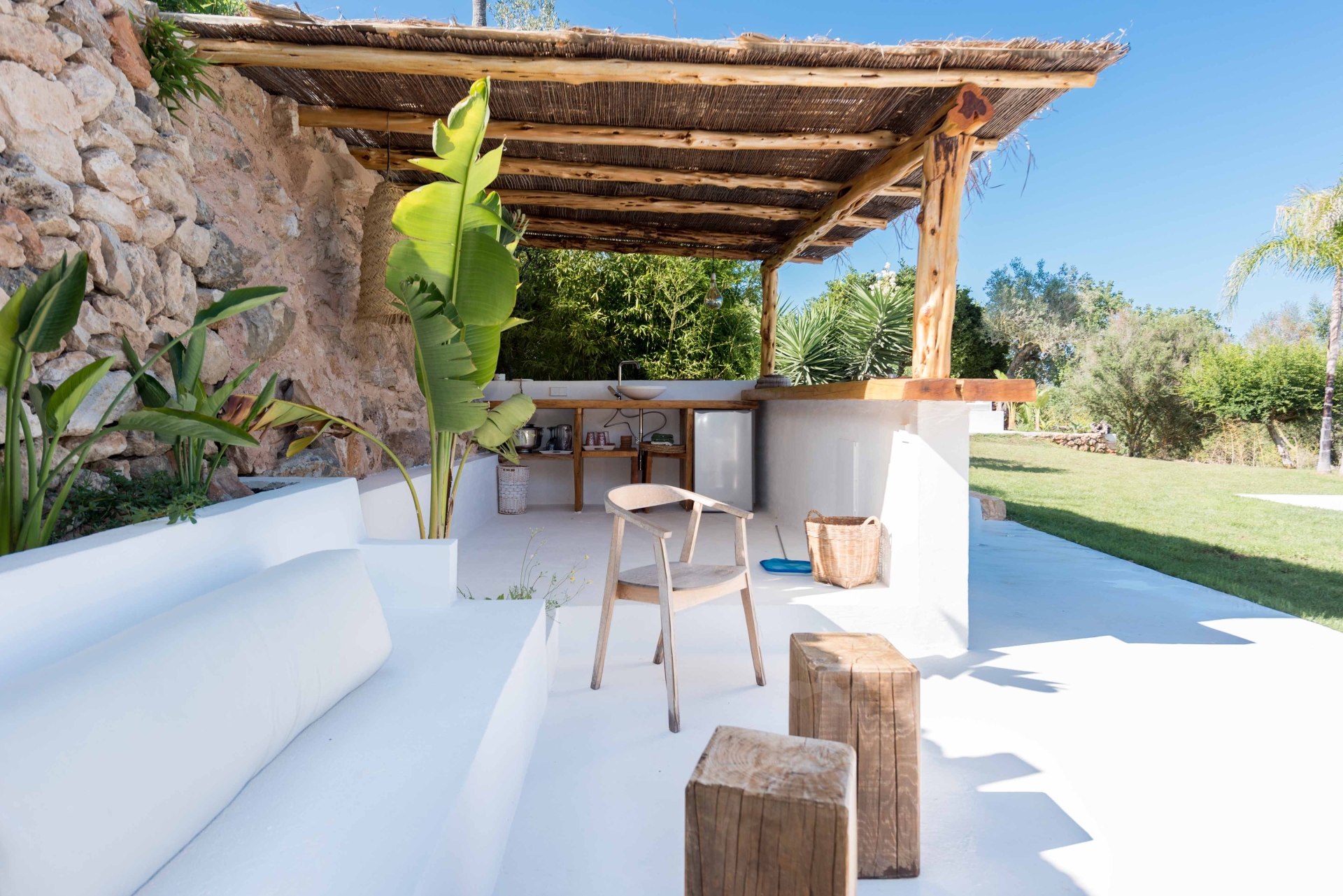 Aurora, Santa Gertrudis 16