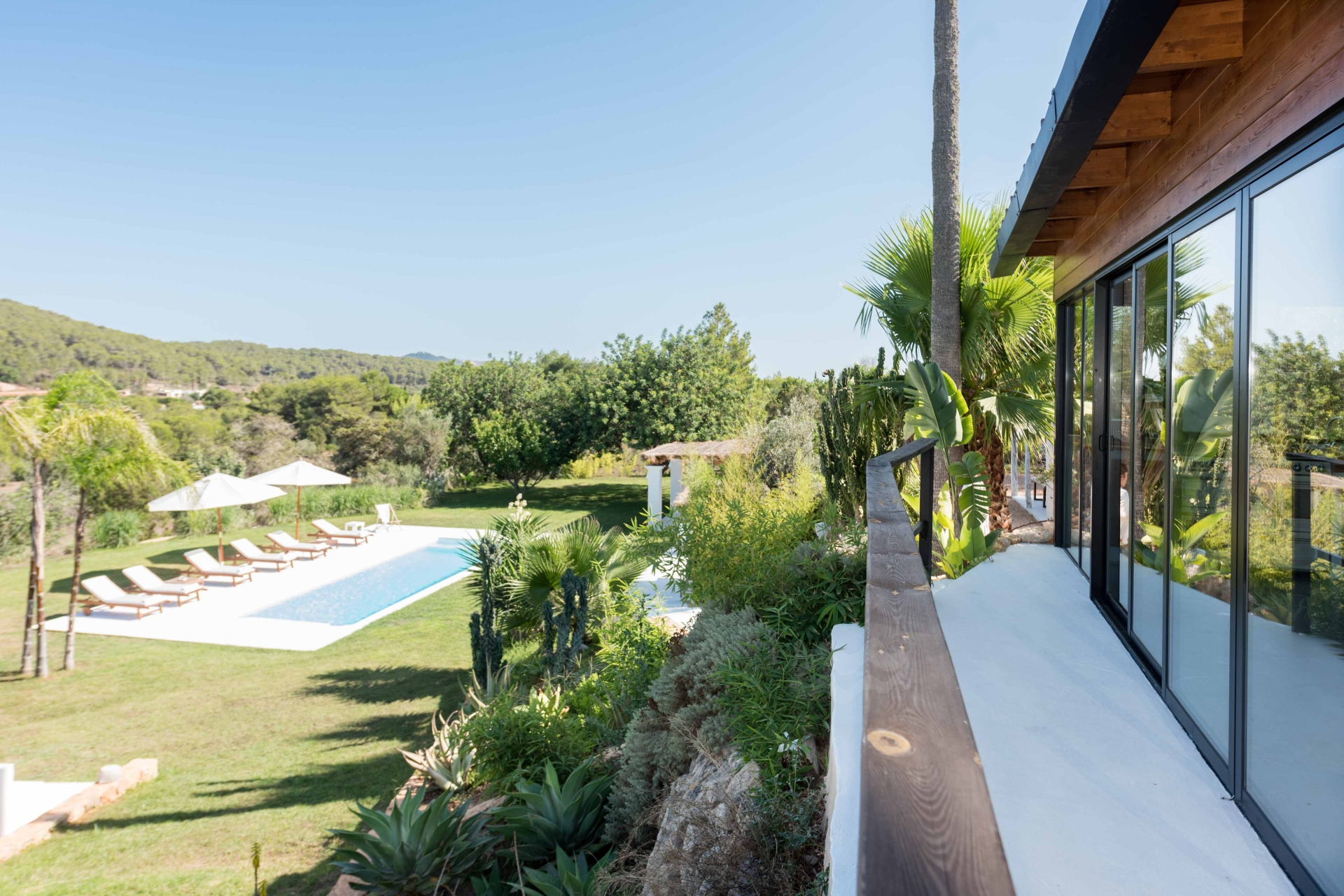 Aurora, Santa Gertrudis 17