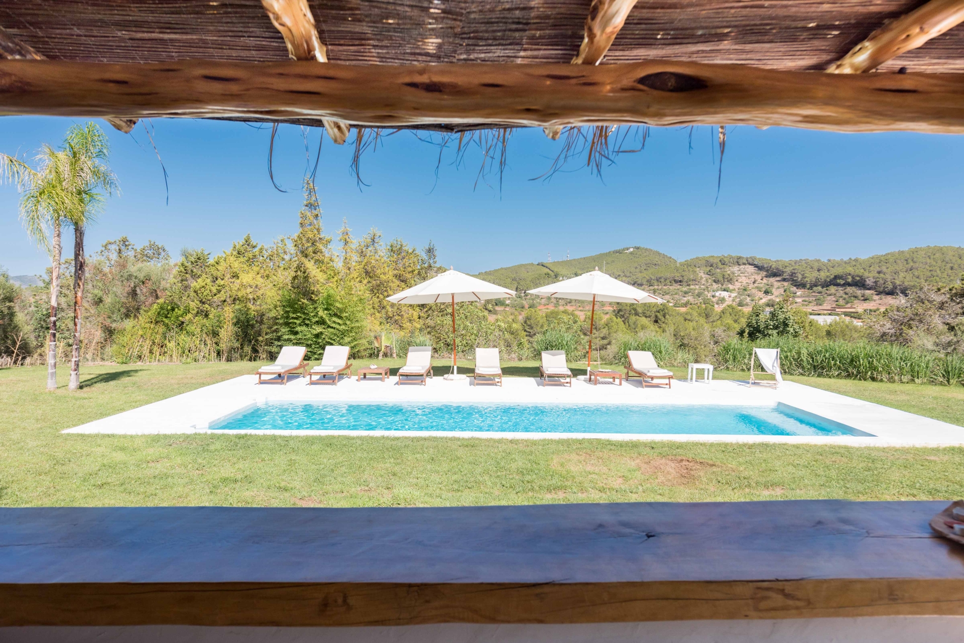 Aurora, Santa Gertrudis 2