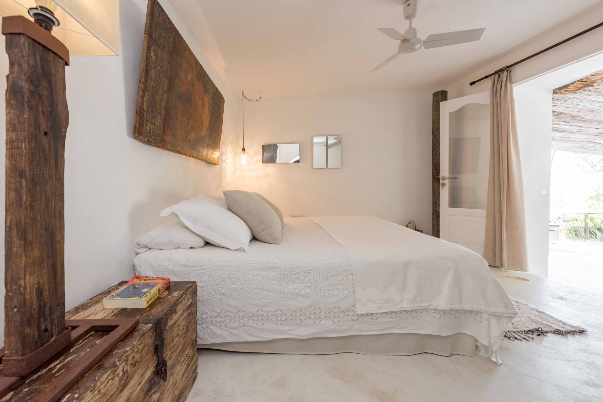 Aurora, Santa Gertrudis 76