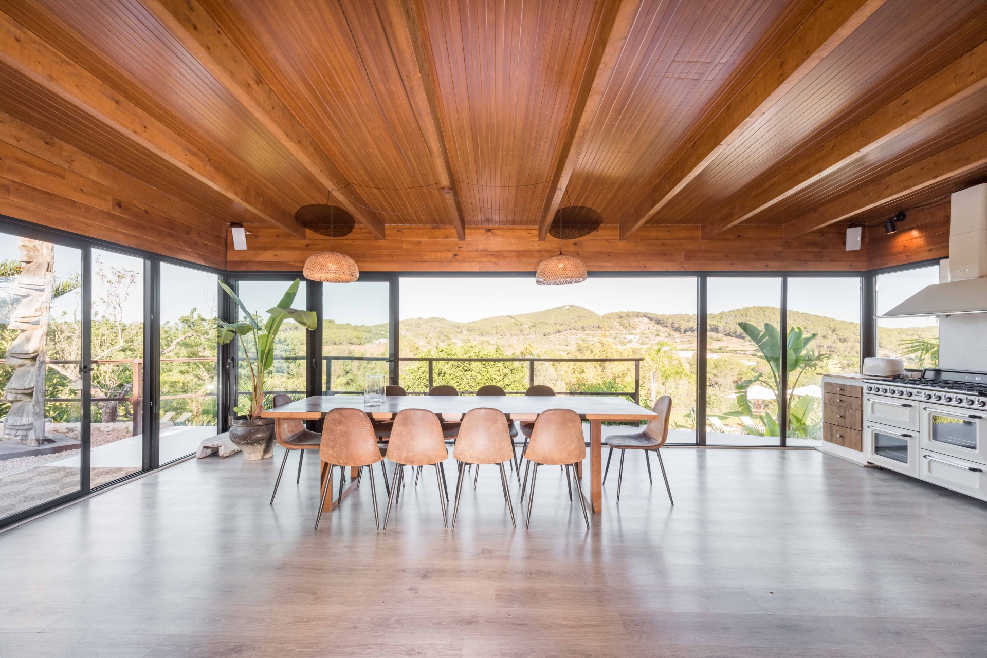 Aurora, Santa Gertrudis 28