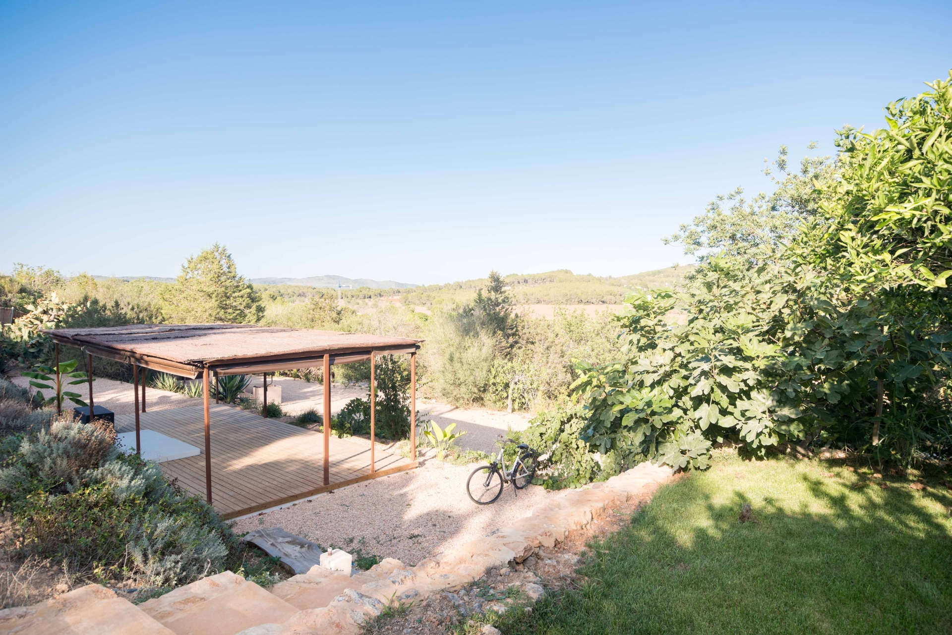 Aurora, Santa Gertrudis 30