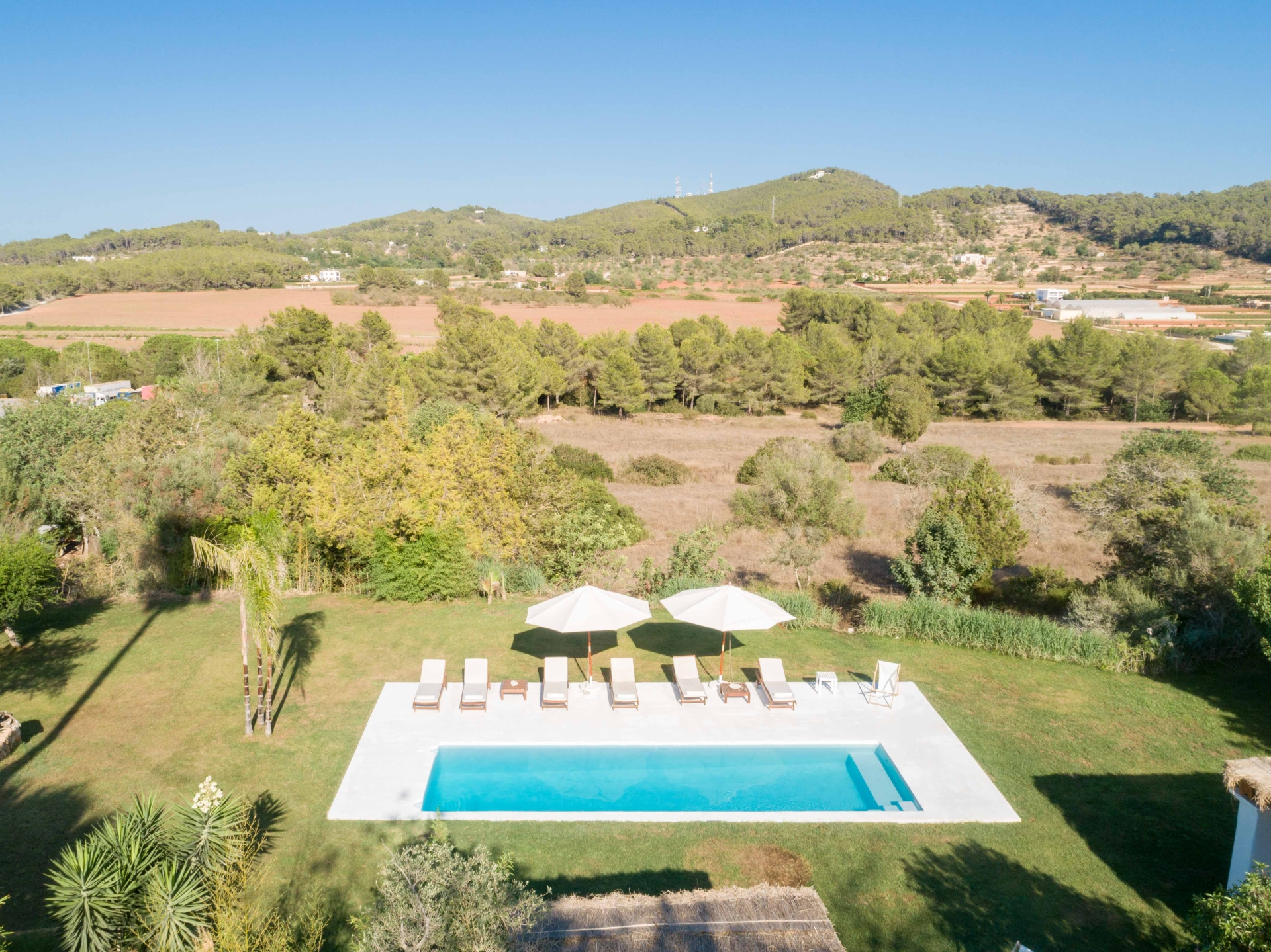 Aurora, Santa Gertrudis 95