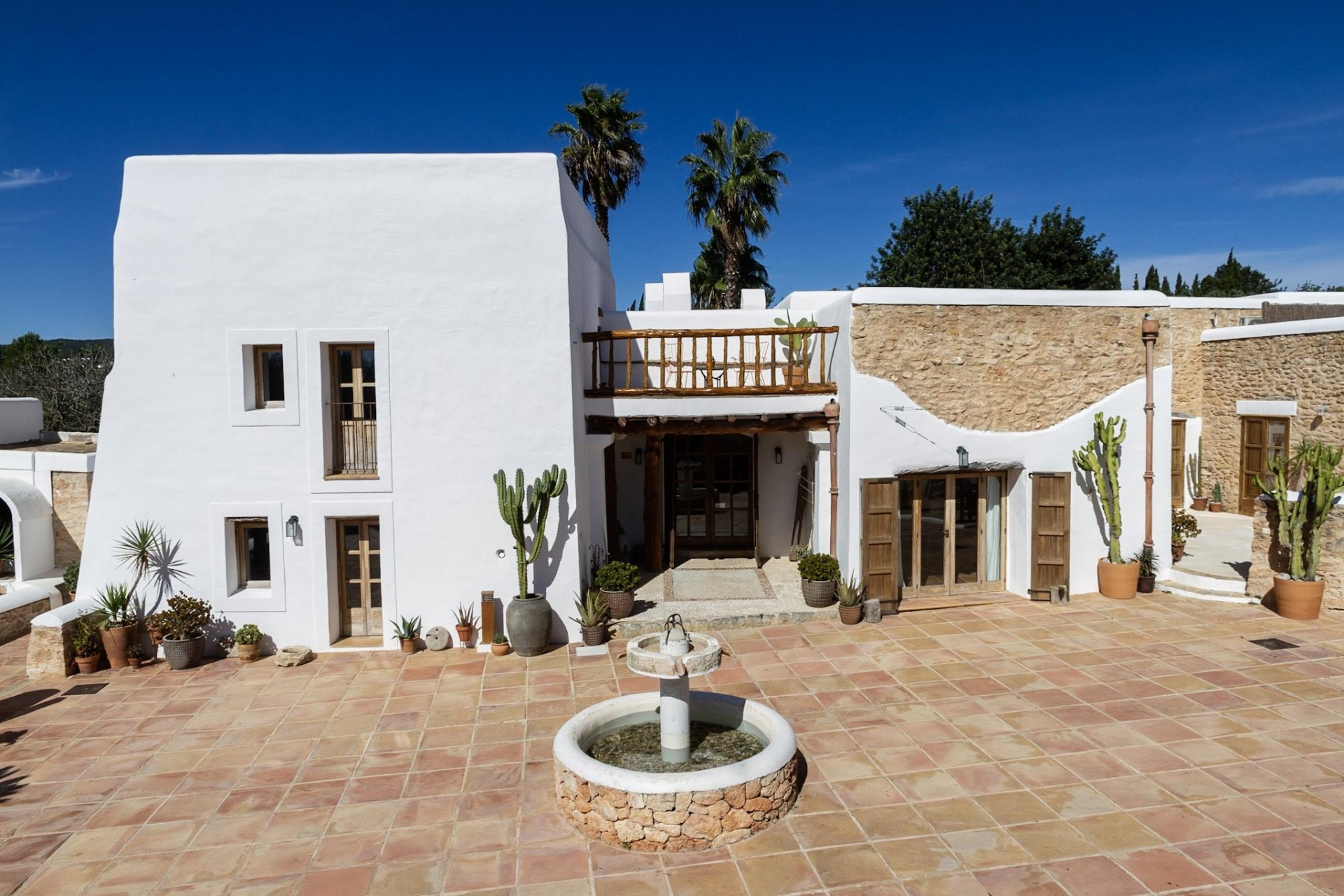 Luna, Santa Gertrudis 1