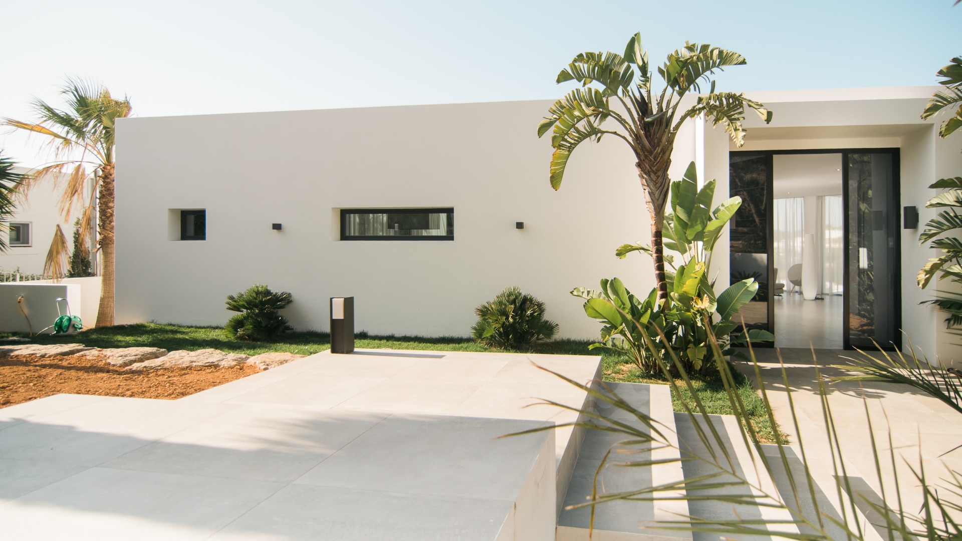 Nadine, Es Cubells 104