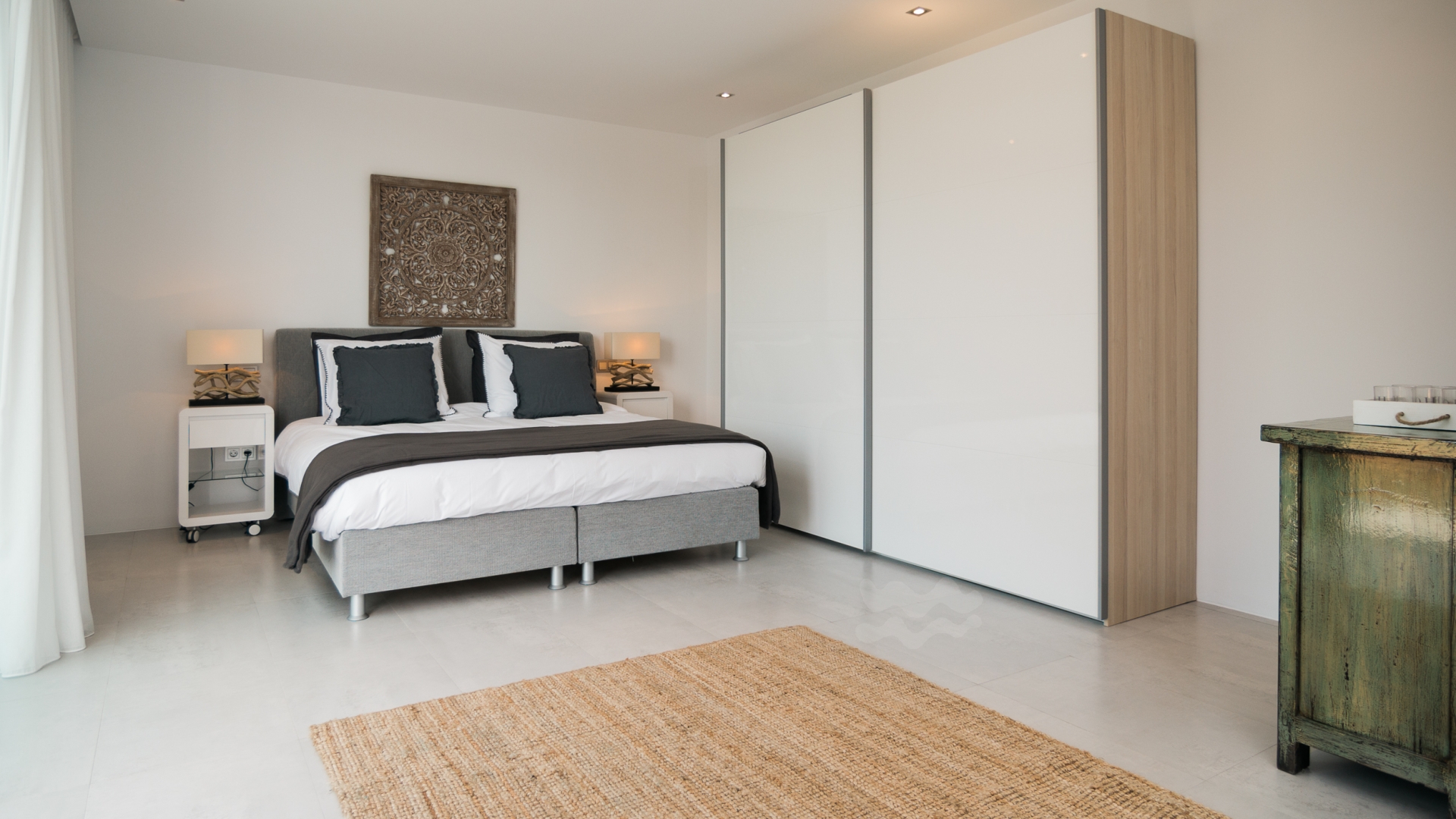 Nadine, Es Cubells 72