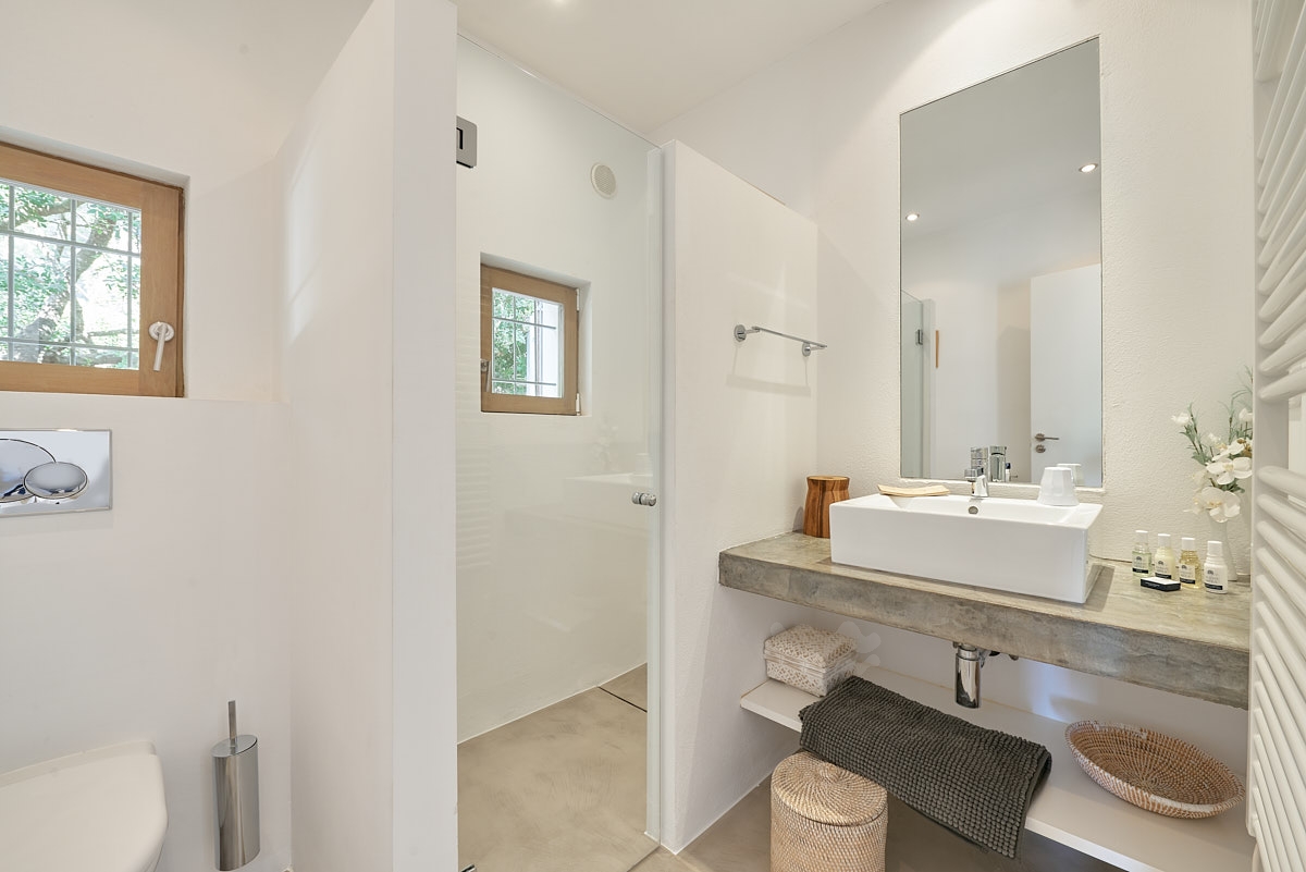 Josie, Cala Tarida 32