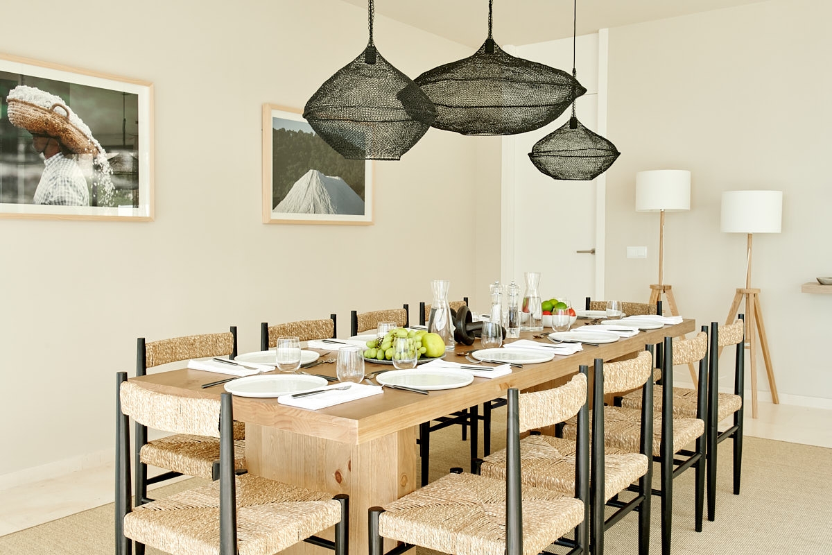 Emilia, Roca Llisa 37