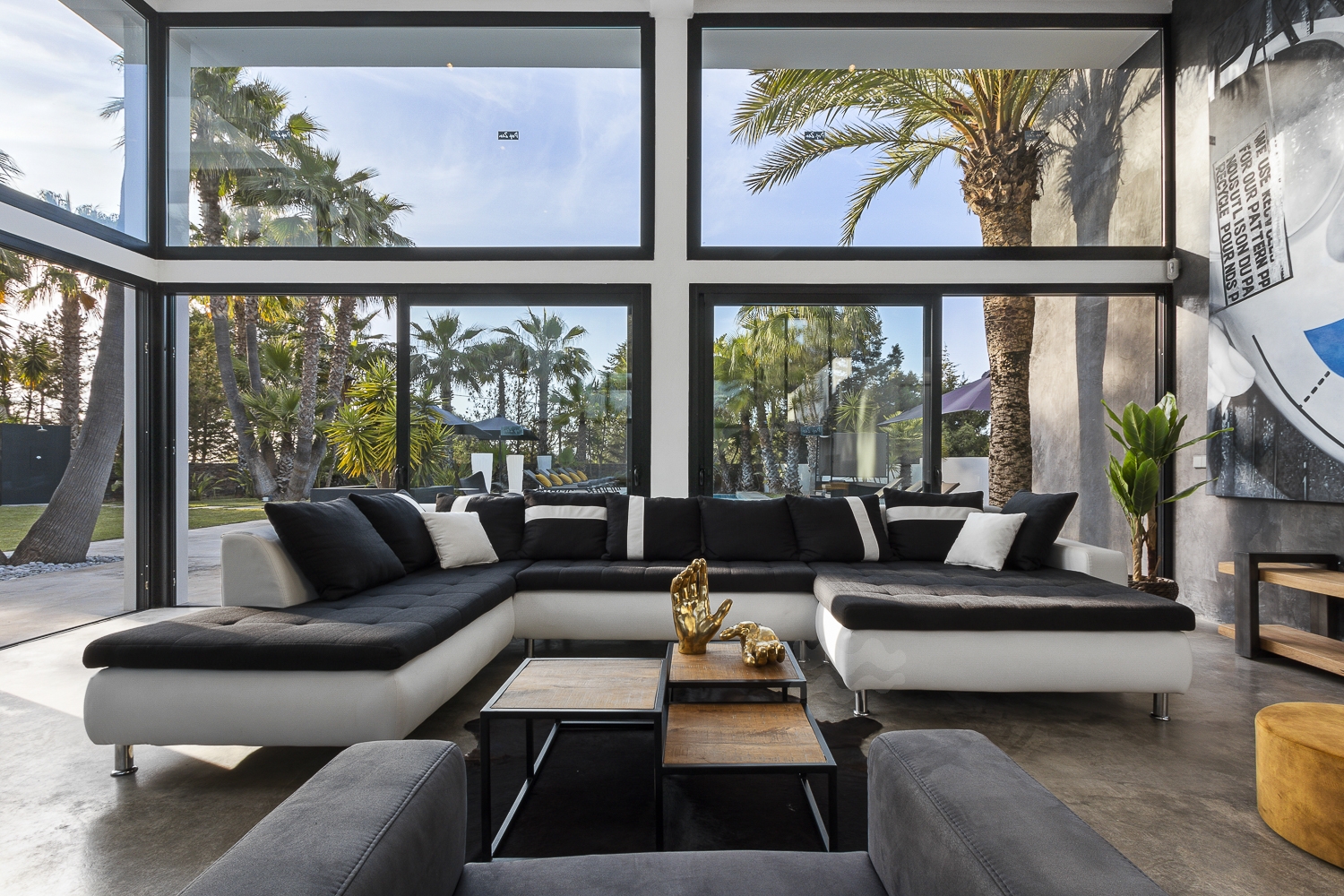 Zoe, Sant Antonio 47