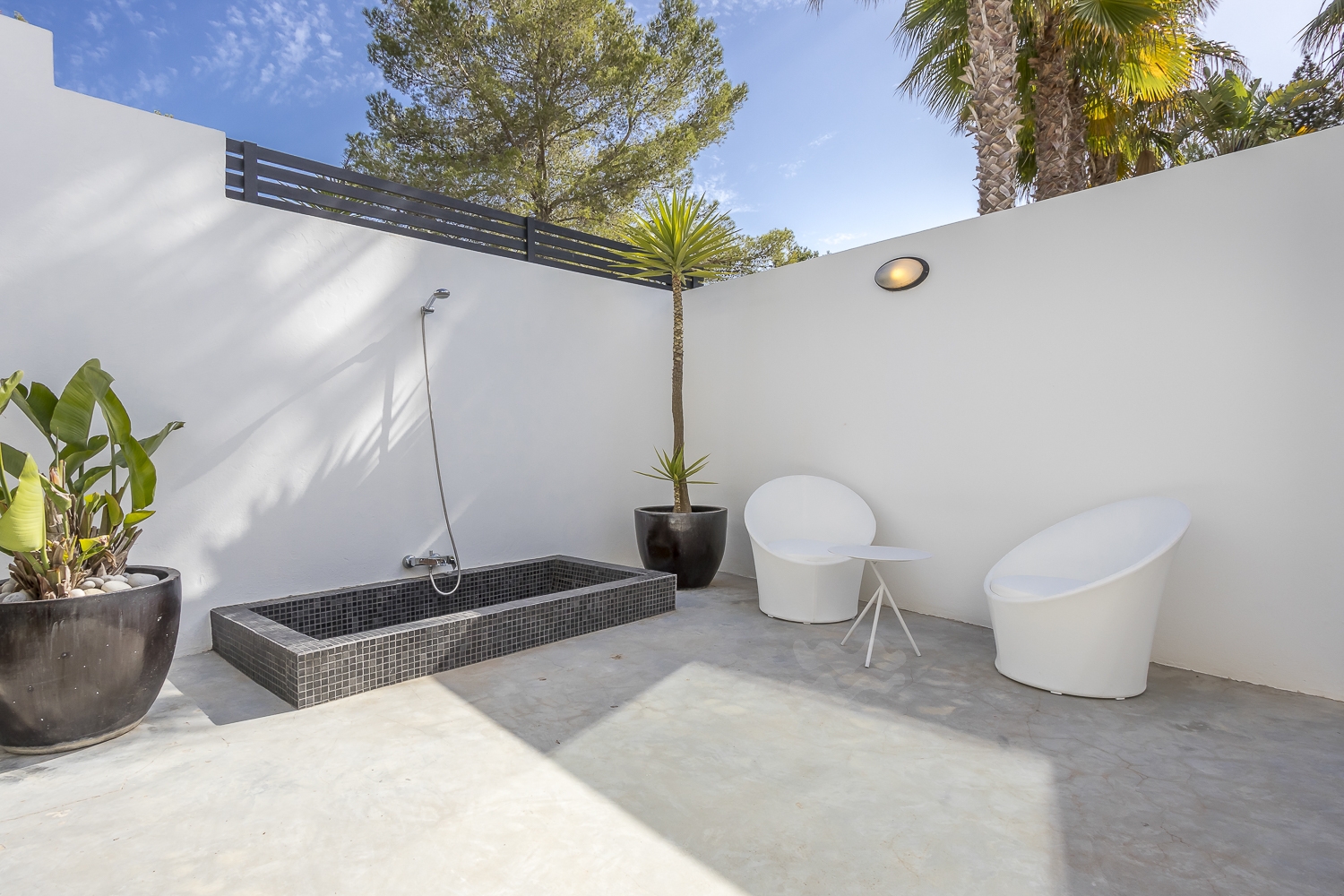 Zoe, Sant Antonio 76