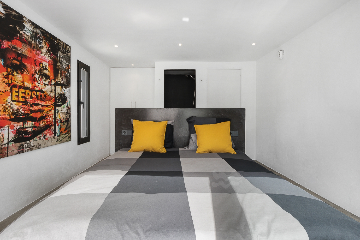 Zoe, Sant Antonio 83